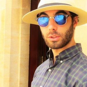 Meet your Posher, Martin